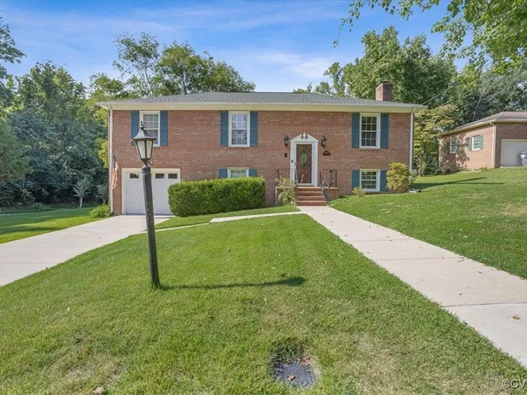 10900 Whitepine Dr, North Prince George, VA 23860