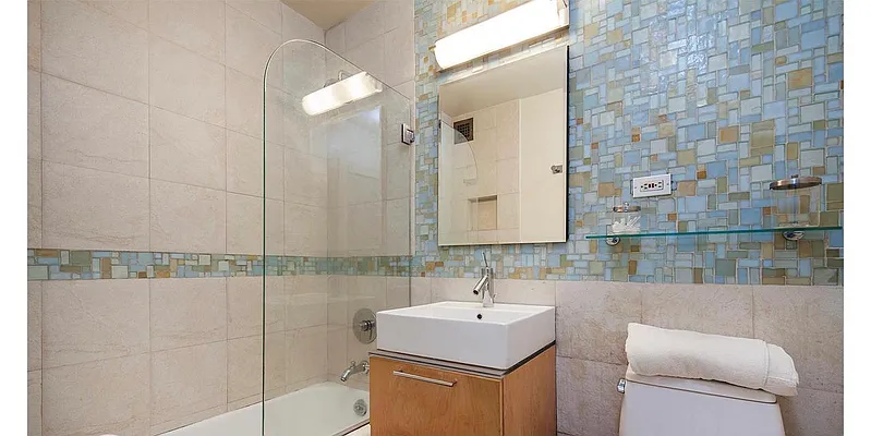 Rented by Compass | media 12