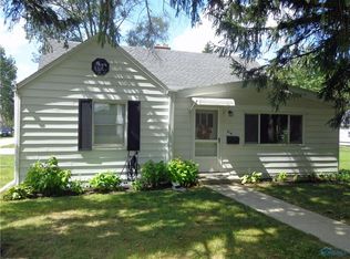 410 Wilson St, Genoa, OH 43430