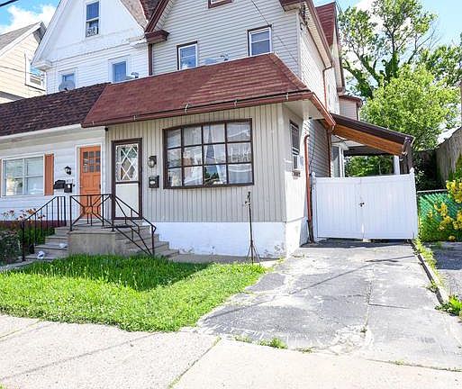 2nd image of 4719 Van Kirk St