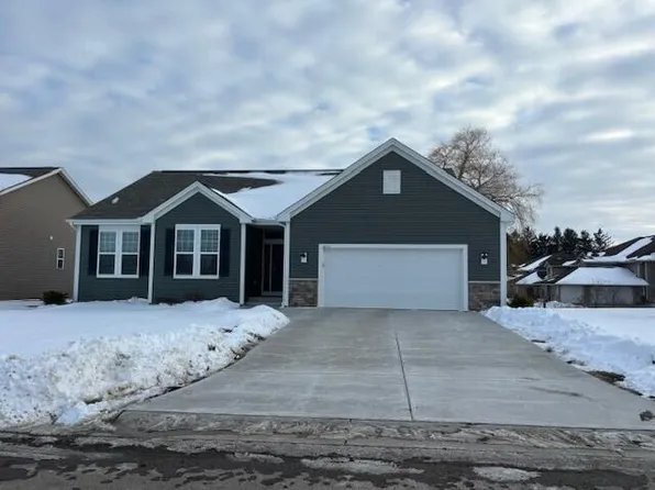 10515 Button Bush DRIVE, Franksville, WI 53126