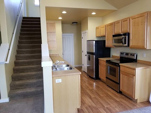 2nd image of 2315 Gallatin Green Blvd
