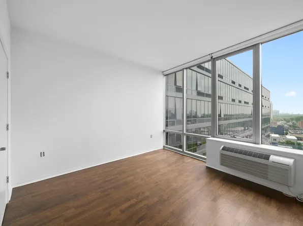 2030 Hudson Street image 250 of 284