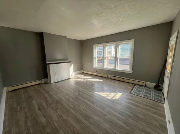 117 E Jefferson St #1, Sandusky, OH 44870