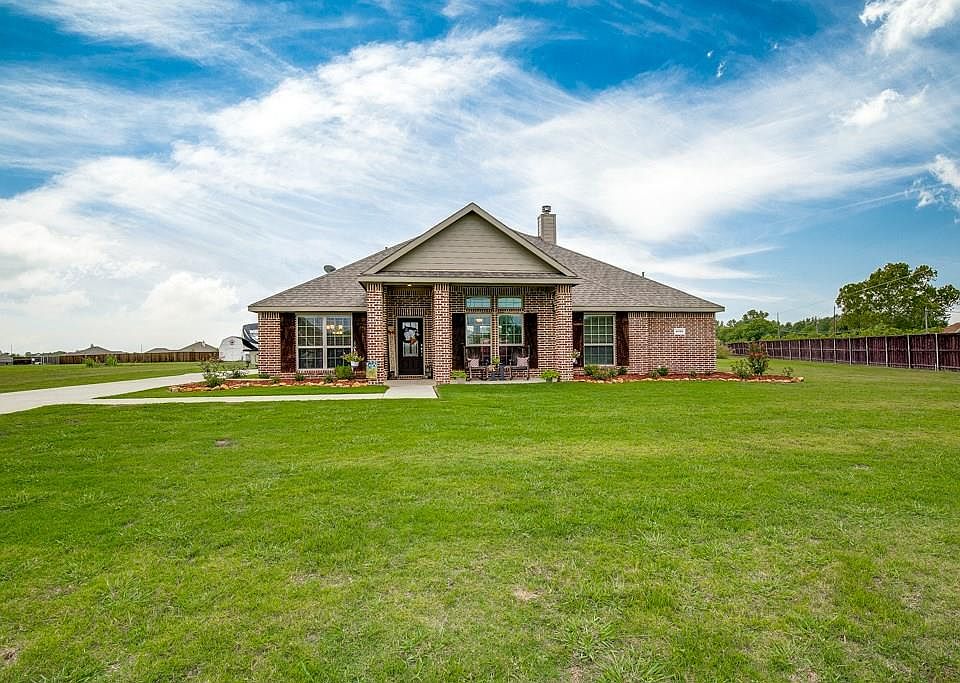 1st image of 1095 Harmony Cir