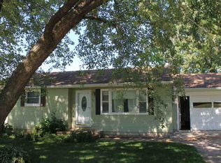 505 W Maple St, Calmar, IA 52132