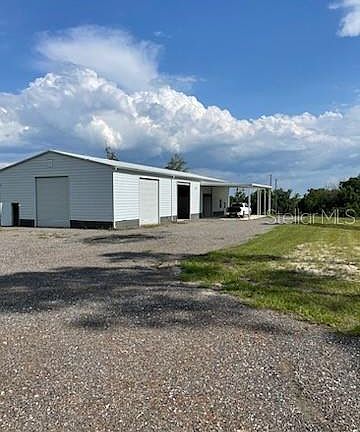 3rd image of 33740 Larkin Rd