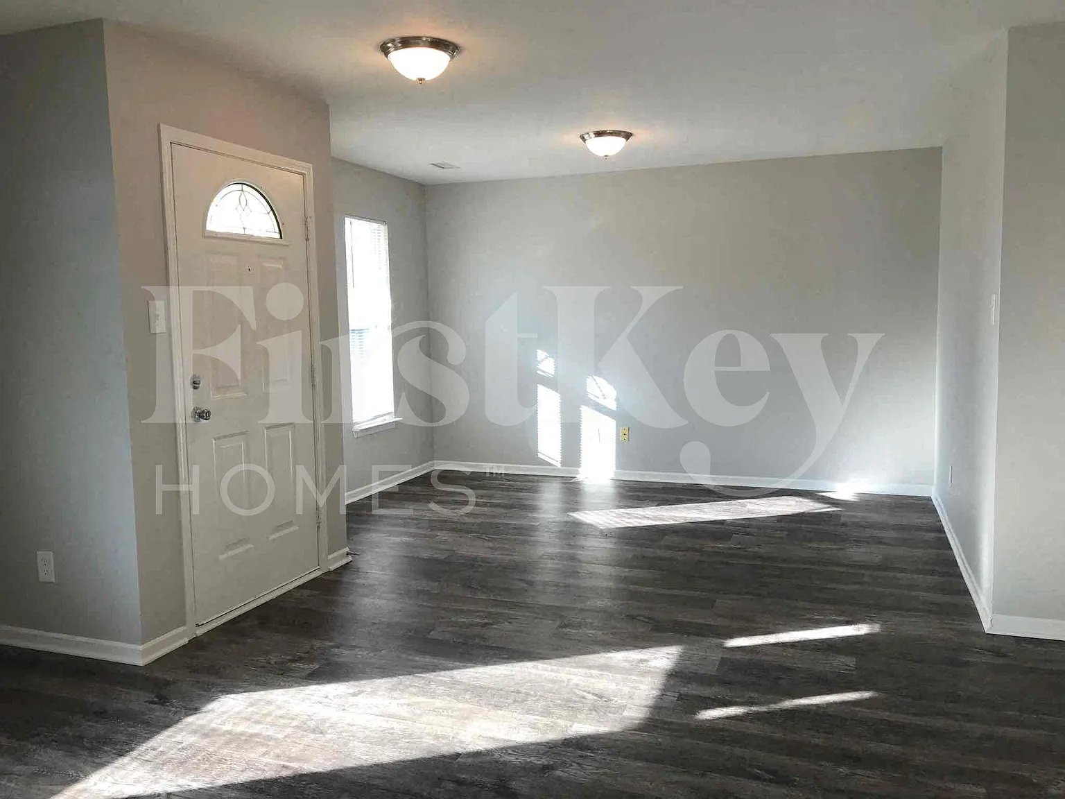 3 bed, 2.5 bath, 2181 sqft, $1,905 — Photo 3