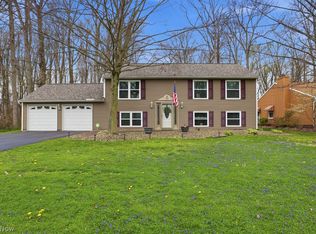 7606 Pegotty Dr NE, Warren, OH 44484
