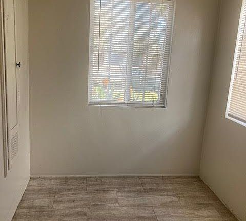 5th image of 4866 Saratoga Ave