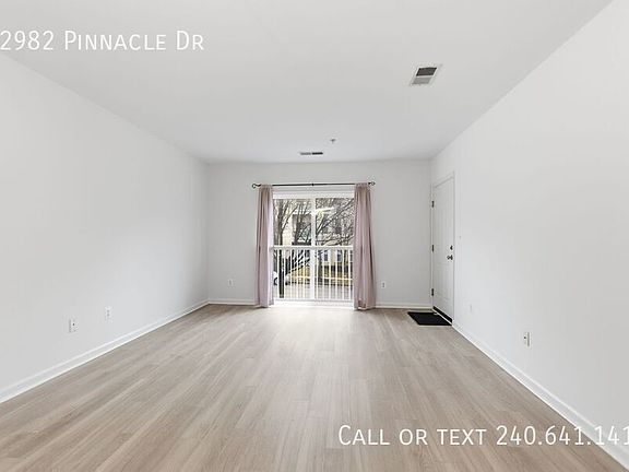 3rd image of 12982 Pinnacle Dr