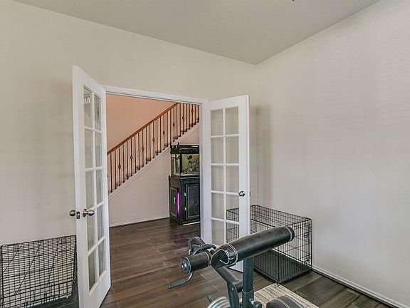 4th image of 4517 E Meadow Dr