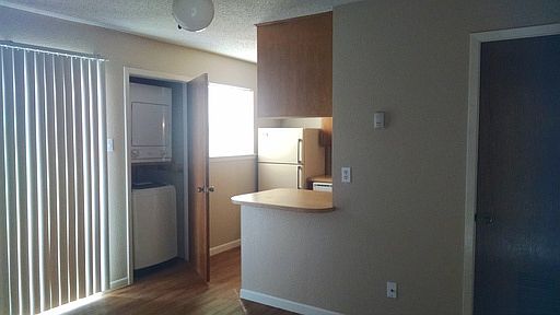 1st image of 1607 N Main St APT K