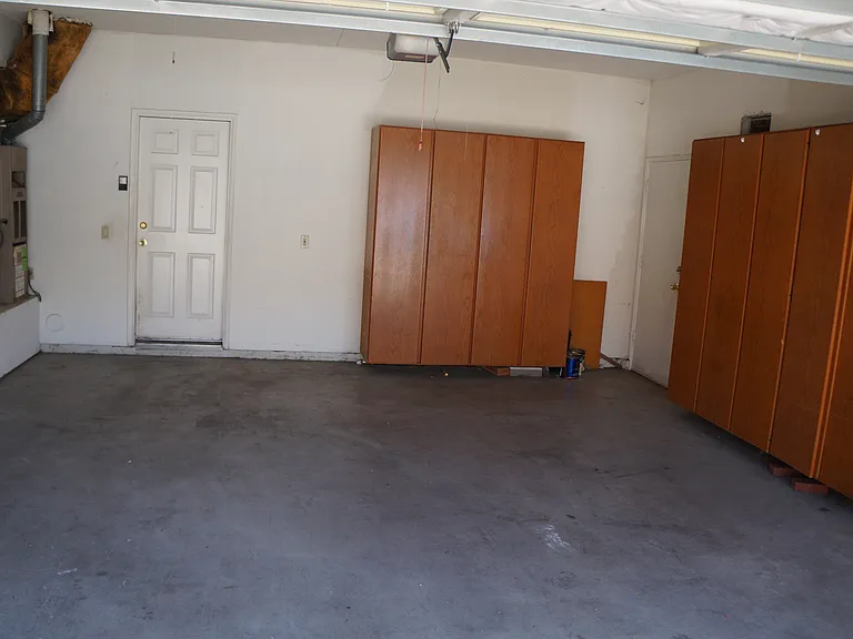 10235 Corkwood Ct — Photo 20