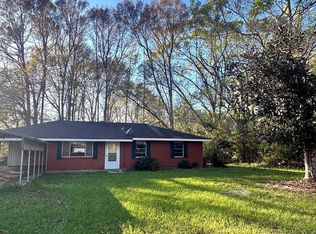 124 Cliff Mitchell Rd, Picayune, MS 39466