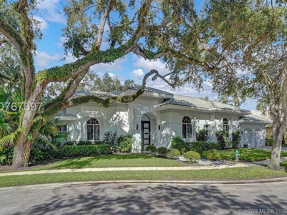 5th image of 5741 Oakmont Ave