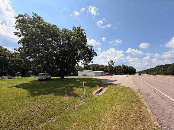 4th image of 1095 Highway 231