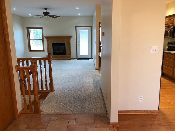 3rd image of 2427 Clayton Dr