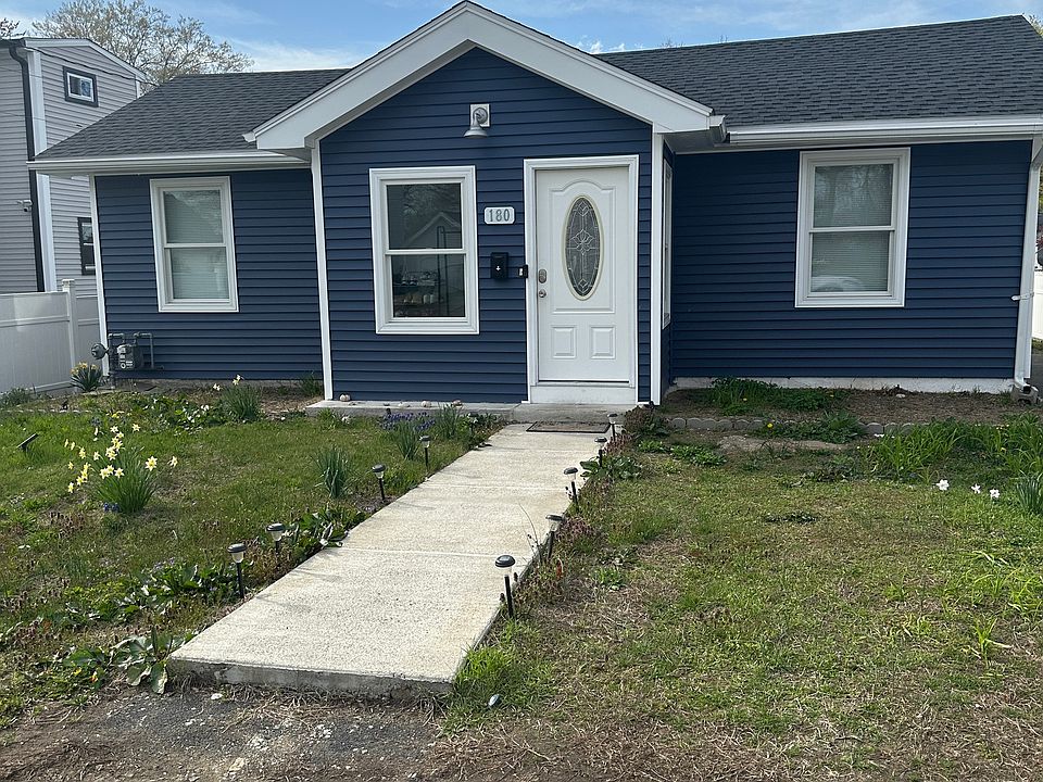 1st image of 180 Pleasantview Ave