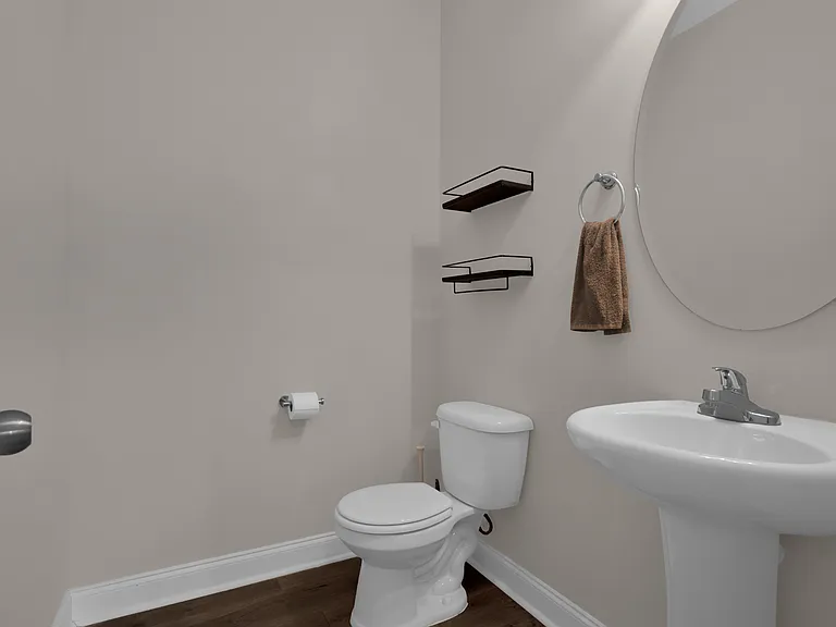 112 Verdmont Dr — Photo 11