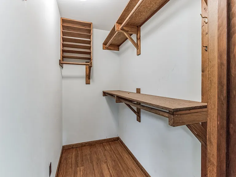 14011 Rectory Ln — Photo 12