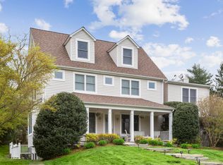 31 Scott Ln, Greenwich, CT 06831