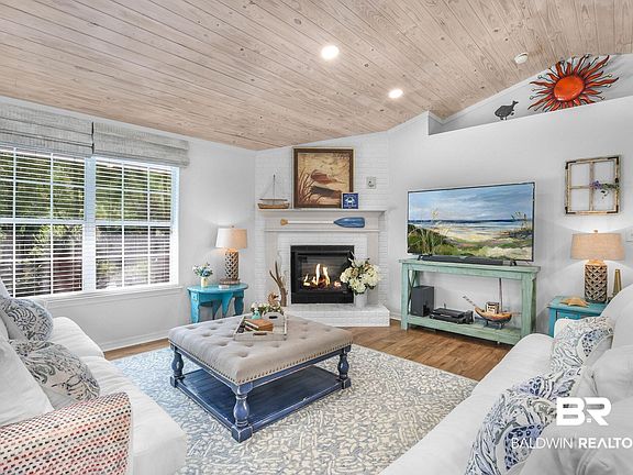 4th image of 2544 E Ashford Park Dr