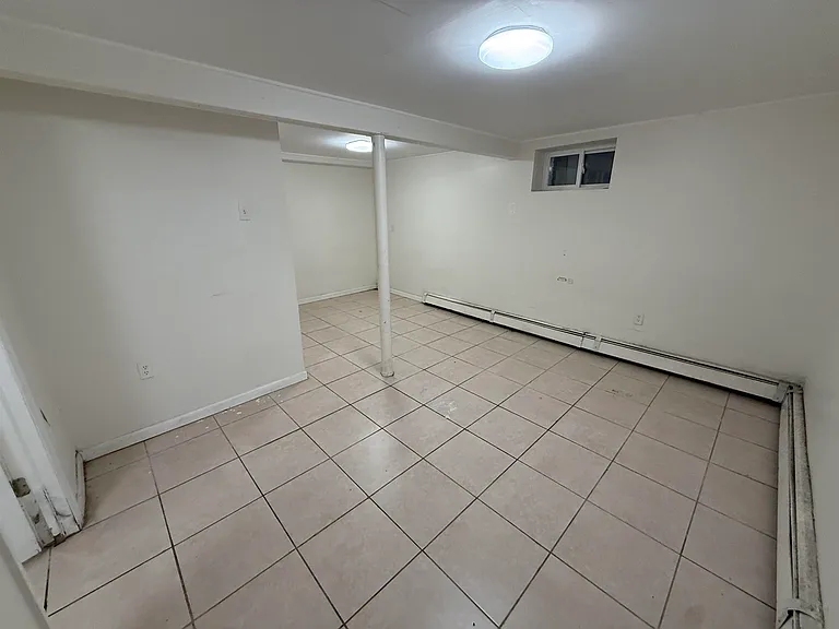 36 W 9th St #1 — Photo 15