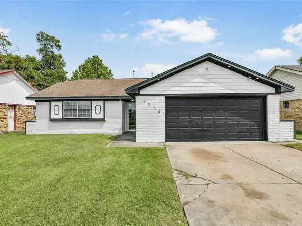 7214 Plover Cir, Texas City, TX 77591