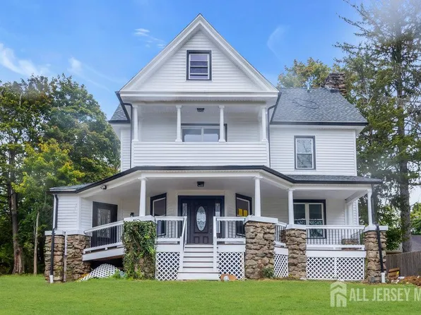 22 Orchard Hill Rd, Bernardsville, NJ 07924