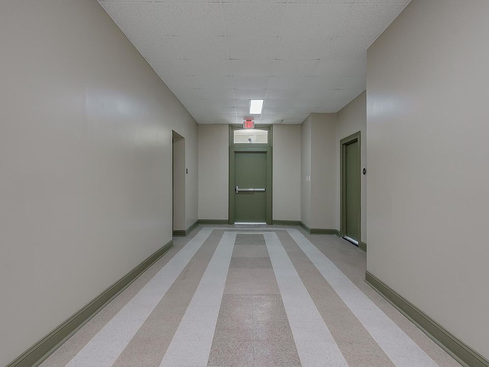 Unit Photo