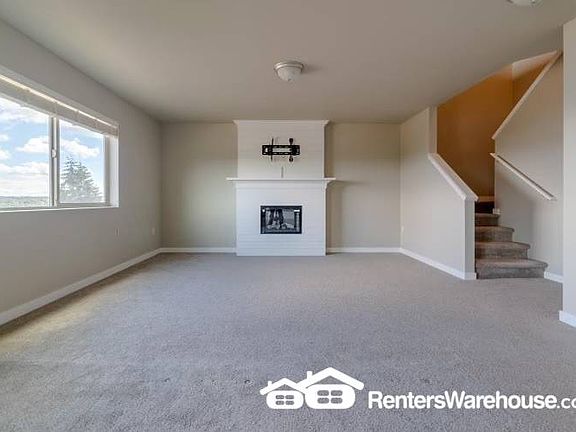 4th image of 1902 Hardway Ln