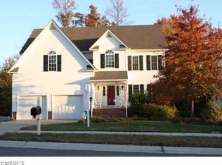 7925 Hampton Meadows Ln, Chesterfield, VA 23832
