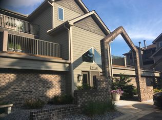 2150 Ridge Dr APT 12, Saint Louis Park, MN 55416