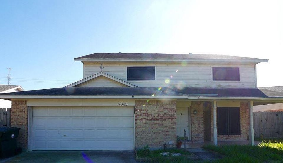 1st image of 7045 Laramie Ln