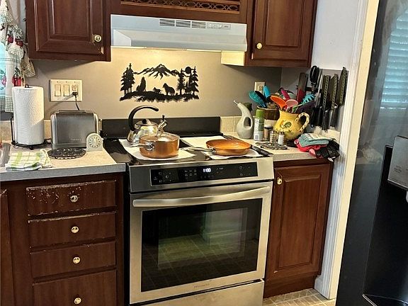 5th image of 21372 Twin Oaks Ln