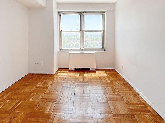 5th image of 107-40 Qns Blvd #12L