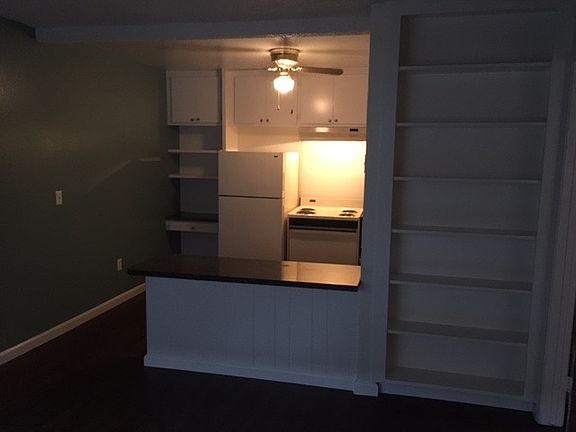 Built in Bookcase & Breakfast Bar