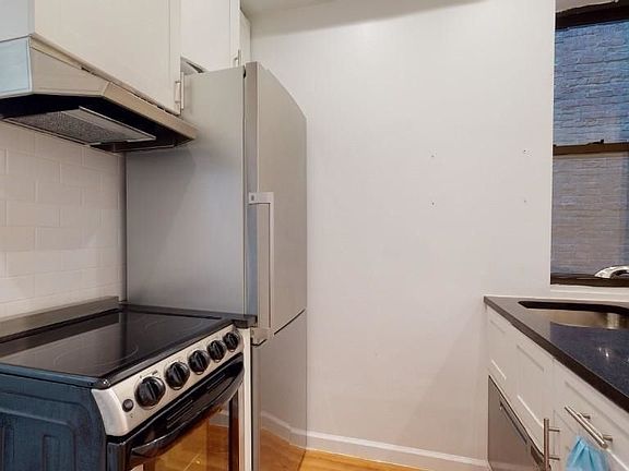 5th image of 314 E 91st St #3W2