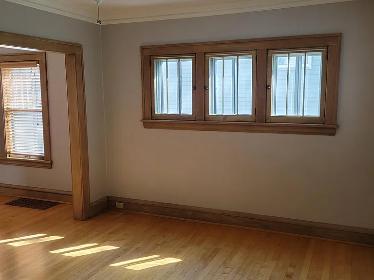 4409 Nokomis Ave — Photo 37