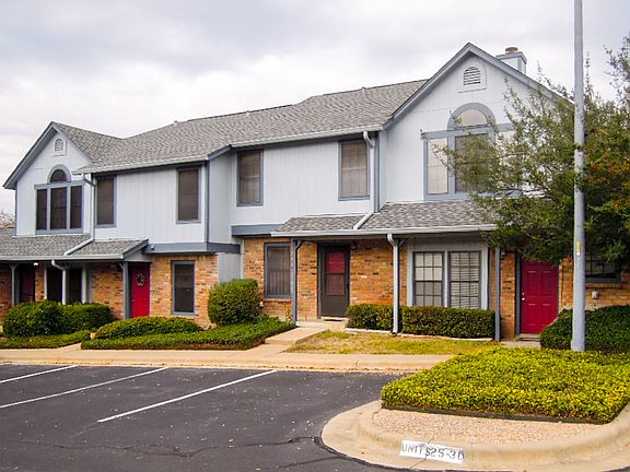 2nd image of 1411 Gracy Farms Ln APT 26