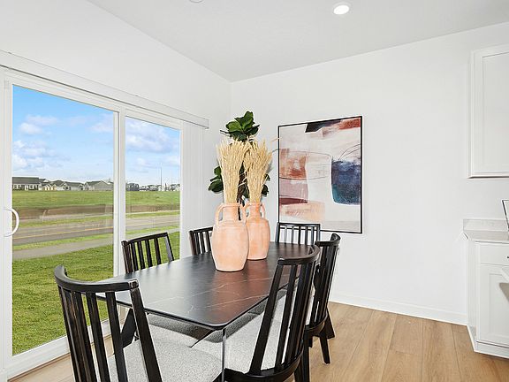 7th image of this home