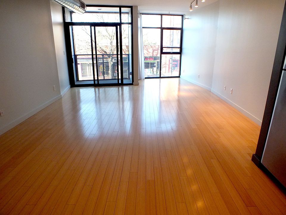 1251 Courtland Unit 303