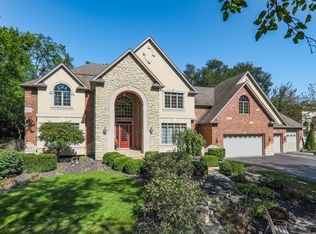 210 79th St, Willowbrook, IL 60527