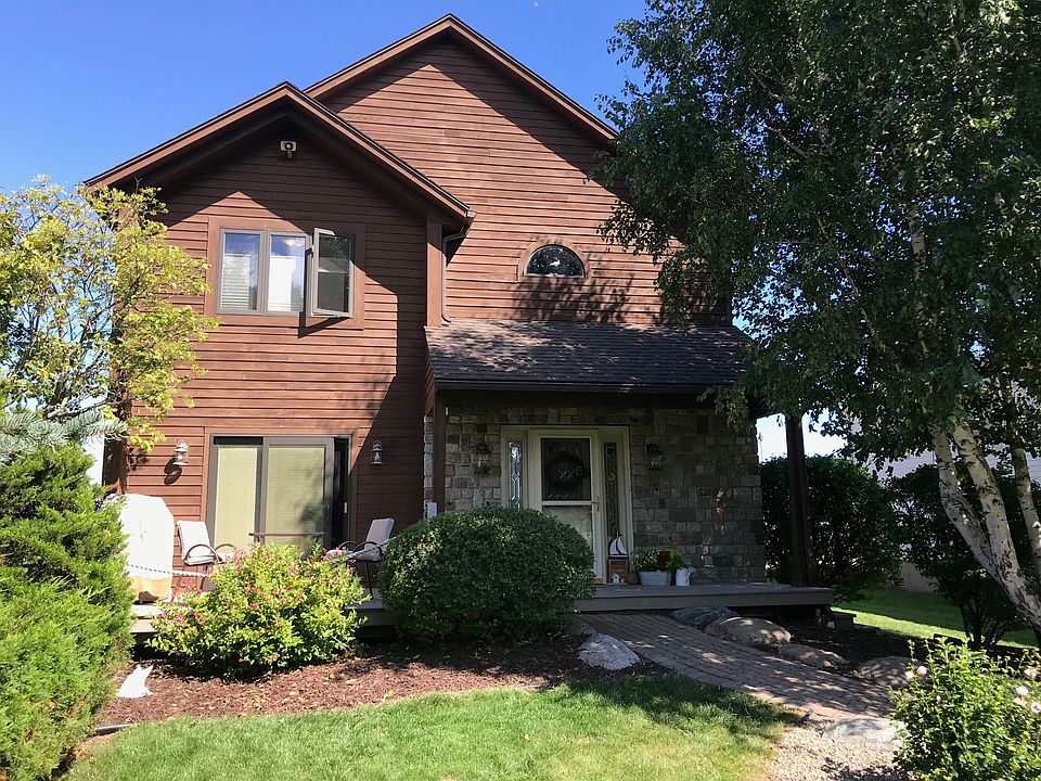 1st image of 34 W Beach Dr