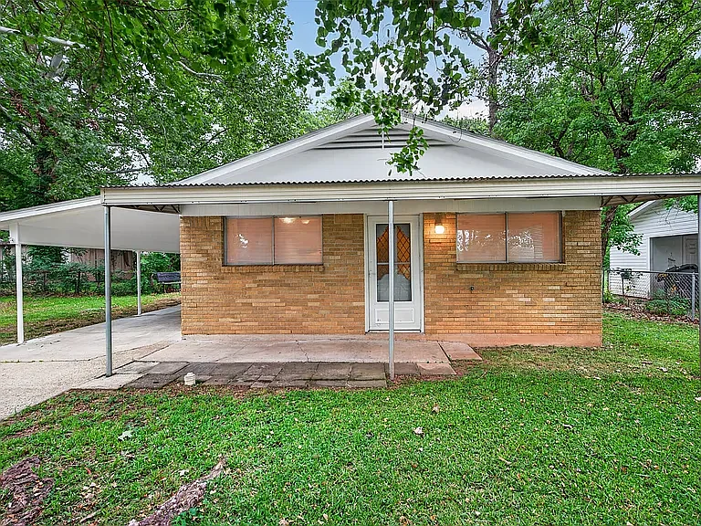 1422 Lampkin St — Photo 9