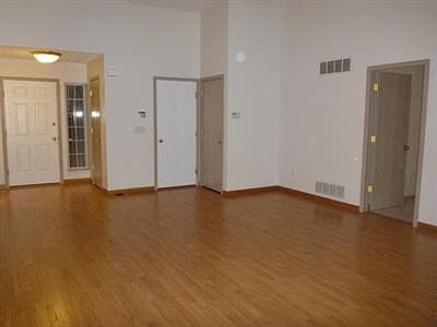 3rd image of 713 Erin St