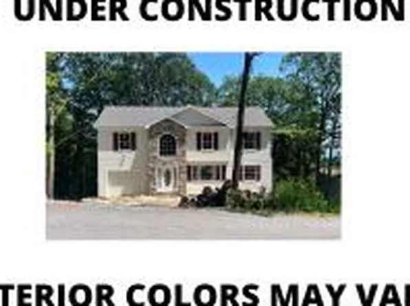 103 Daisy Ln, Tobyhanna, PA 18466