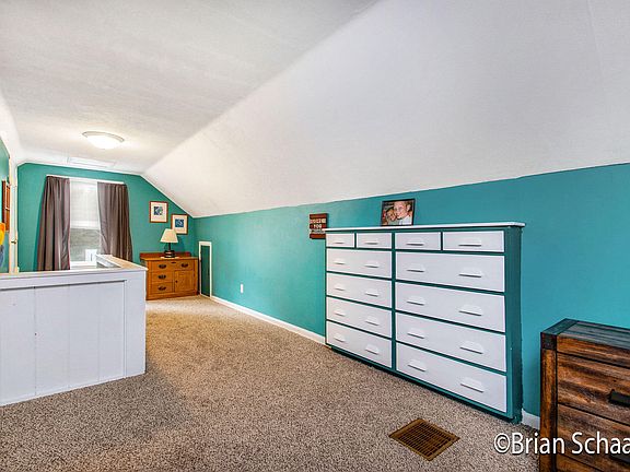 5th image of 2816 Belknap Ave NE