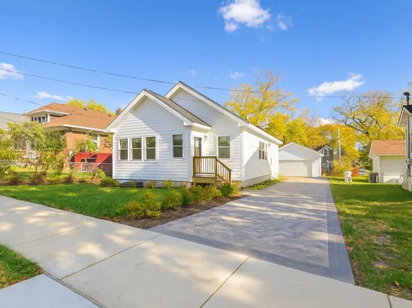 535 Ashland Ave, Elgin, IL 60123